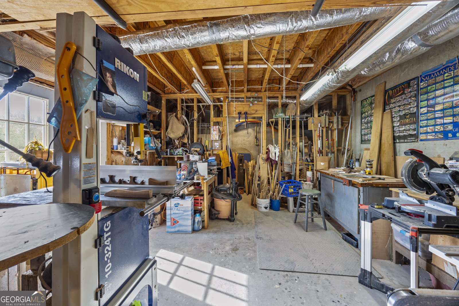 1060 Fox Hollow Court Statham - Photo 68