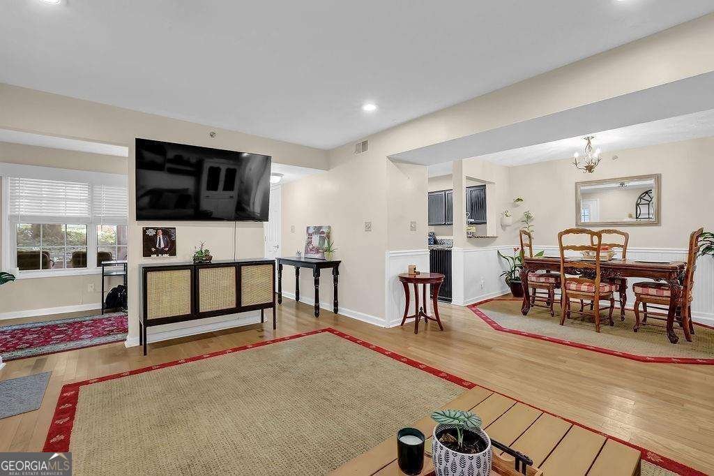 4081 Riverlook Parkway Marietta - Photo 1