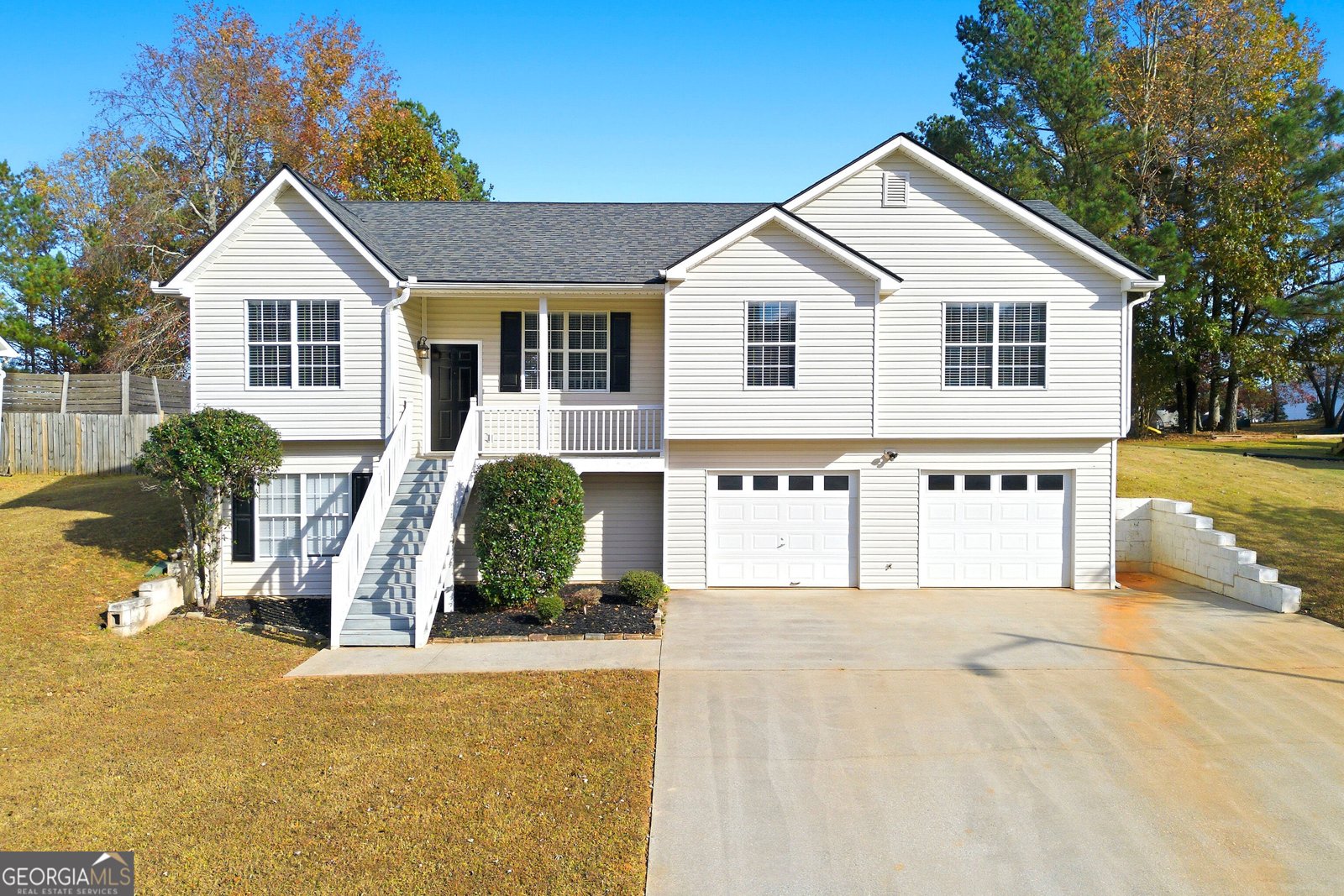 319 Hickory Lake Drive Acworth - Photo 1