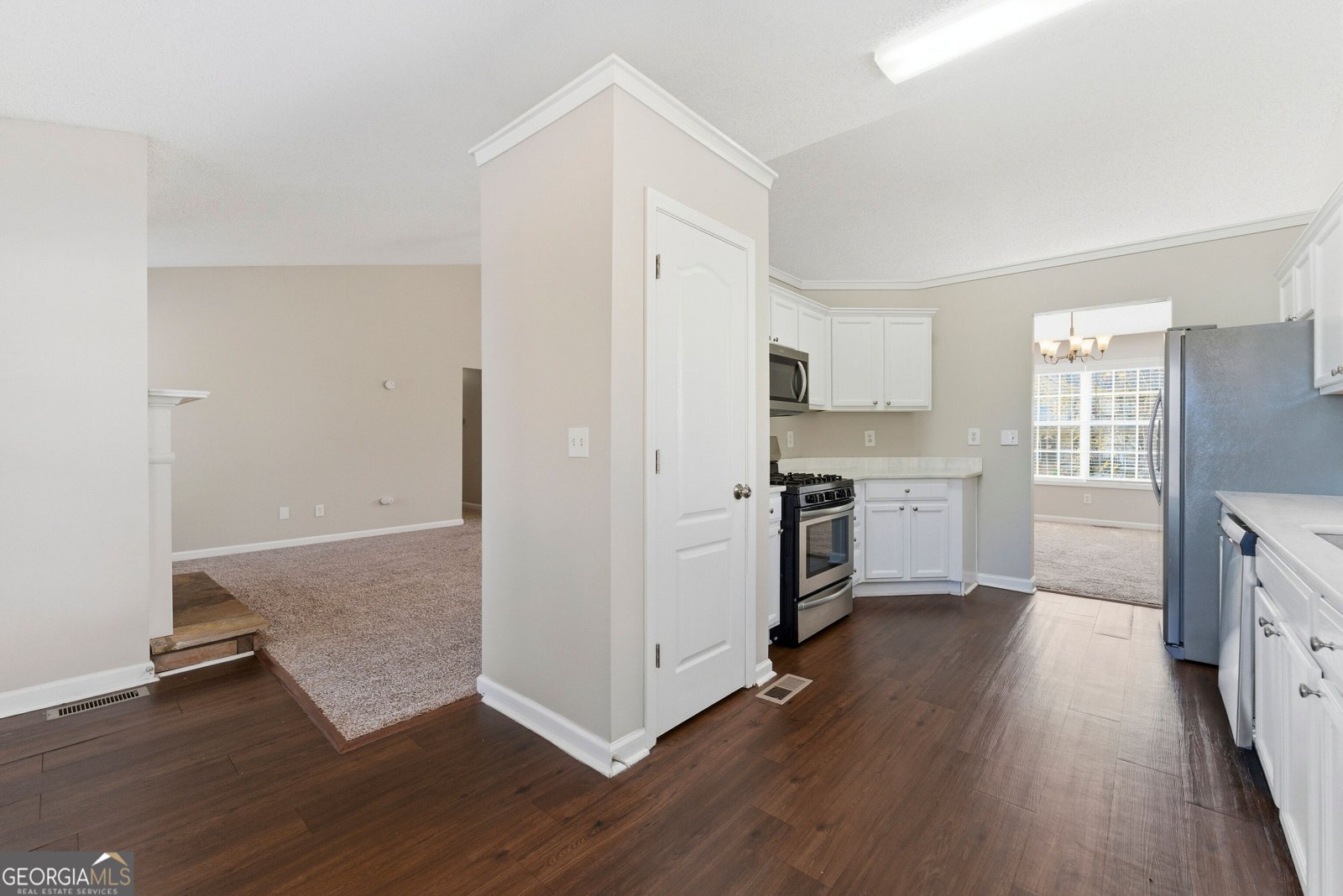 319 Hickory Lake Drive Acworth - Photo 7