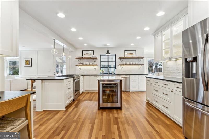 2345 Kimbrough Court Sandy Springs - Photo 11