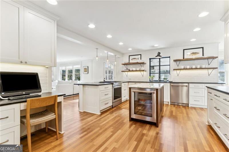 2345 Kimbrough Court Sandy Springs - Photo 12