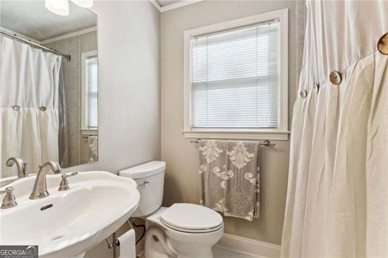 2345 Kimbrough Court Sandy Springs - Photo 34