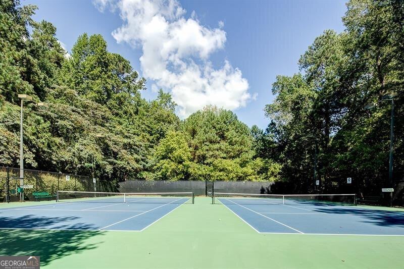 2345 Kimbrough Court Sandy Springs - Photo 46