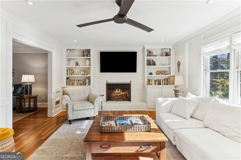 2345 Kimbrough Court Sandy Springs - Photo 6