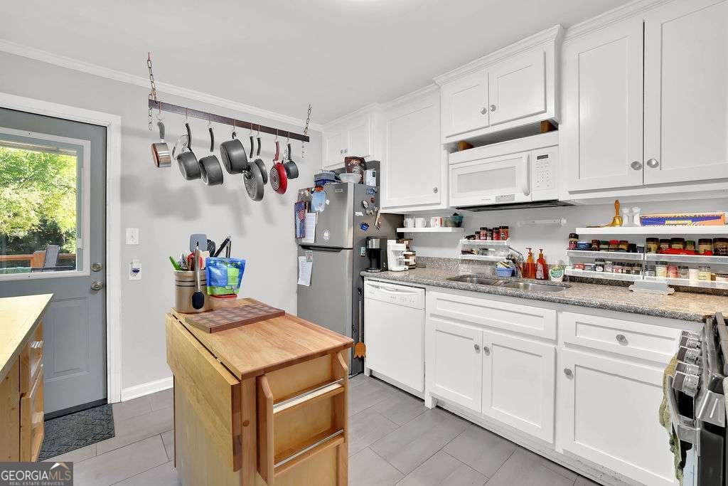 7618 Vaughn Road Canton - Photo 17