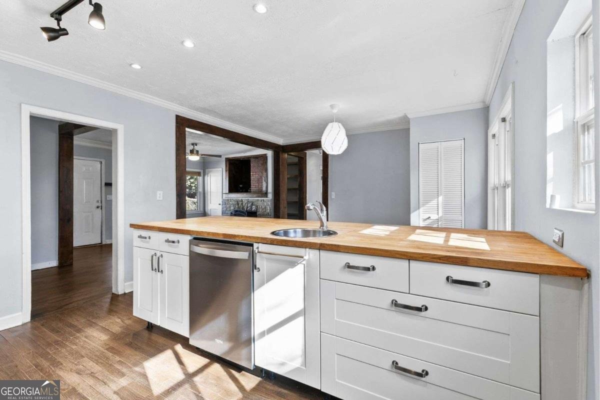 1933 Camellia Drive Decatur - Photo 17