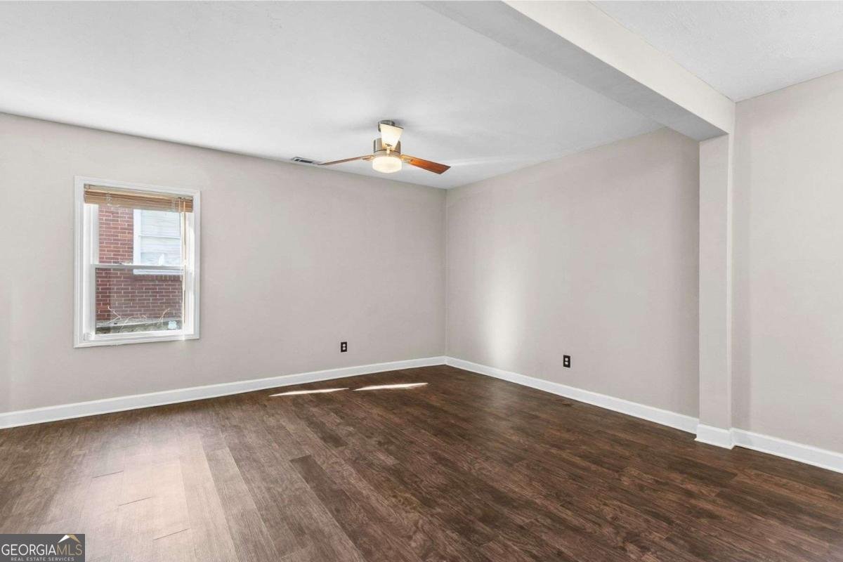 1933 Camellia Drive Decatur - Photo 9