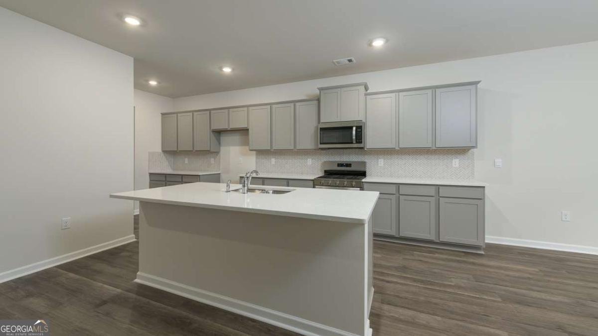 1920 Van Alen Court Dacula - Photo 7