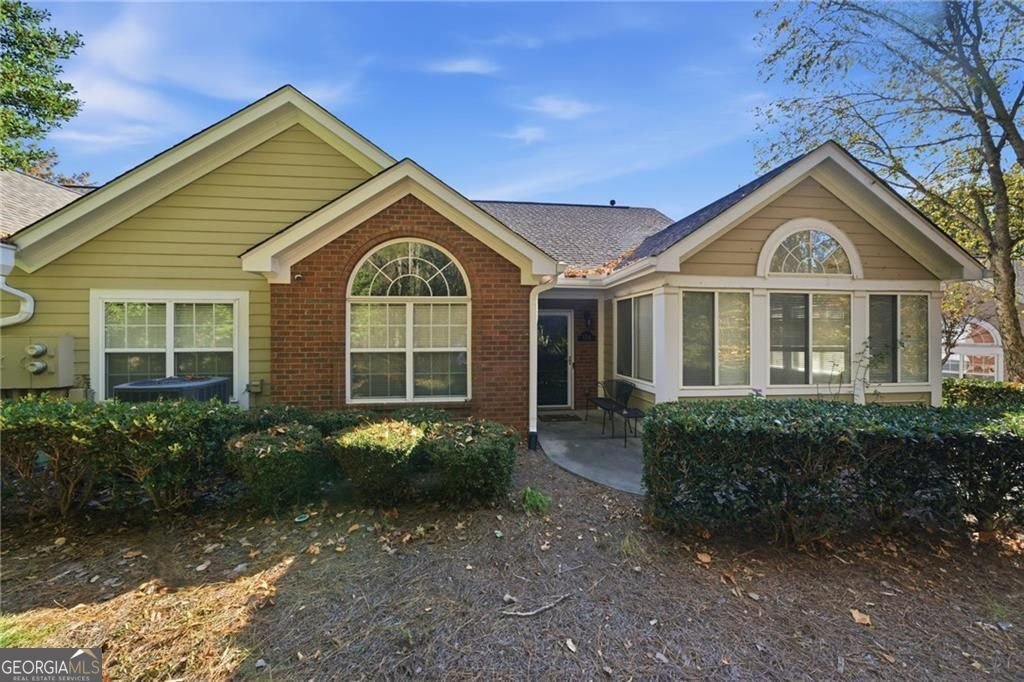 134 Vintage Club Circle Marietta - Photo 1