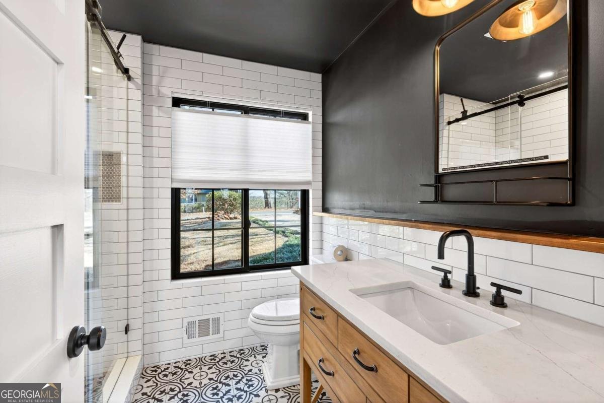 556 Embry Lane Marietta - Photo 37