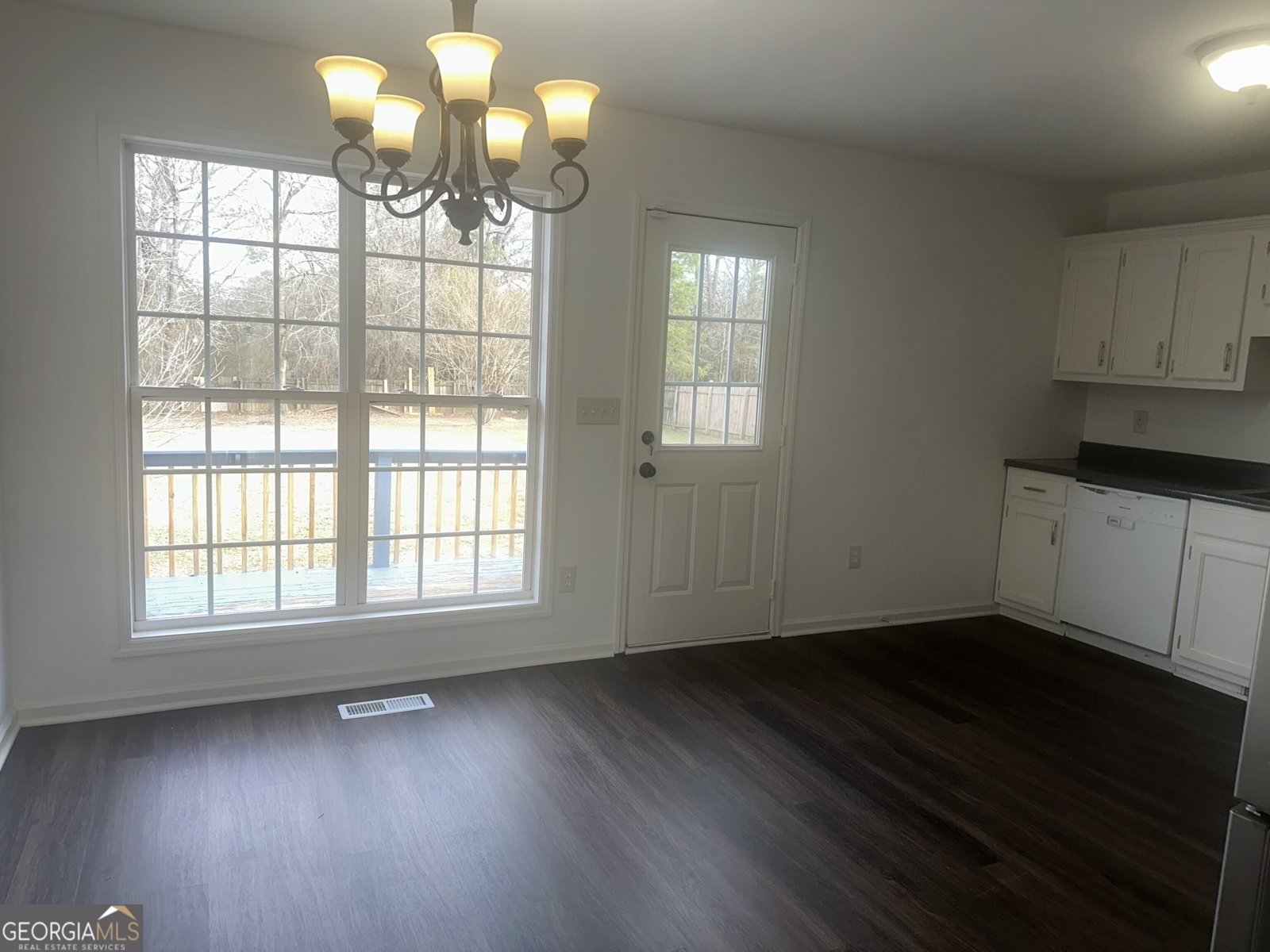 205 Daisy Lane Chatsworth - Photo 16