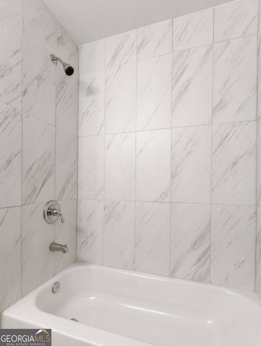 110 Lake Top Court Roswell - Photo 31