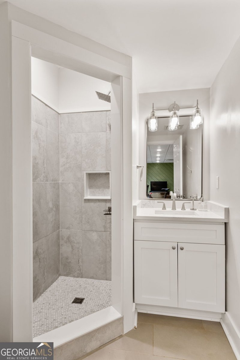 110 Lake Top Court Roswell - Photo 38