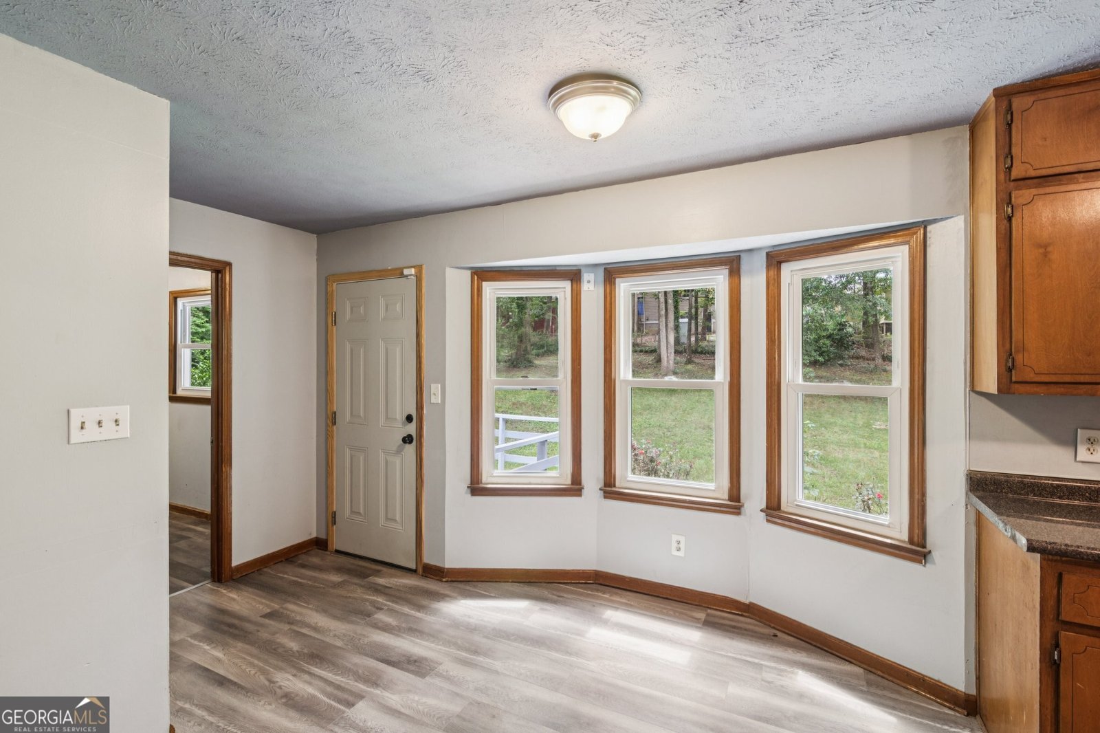 693 Deering Road Conyers - Photo 13