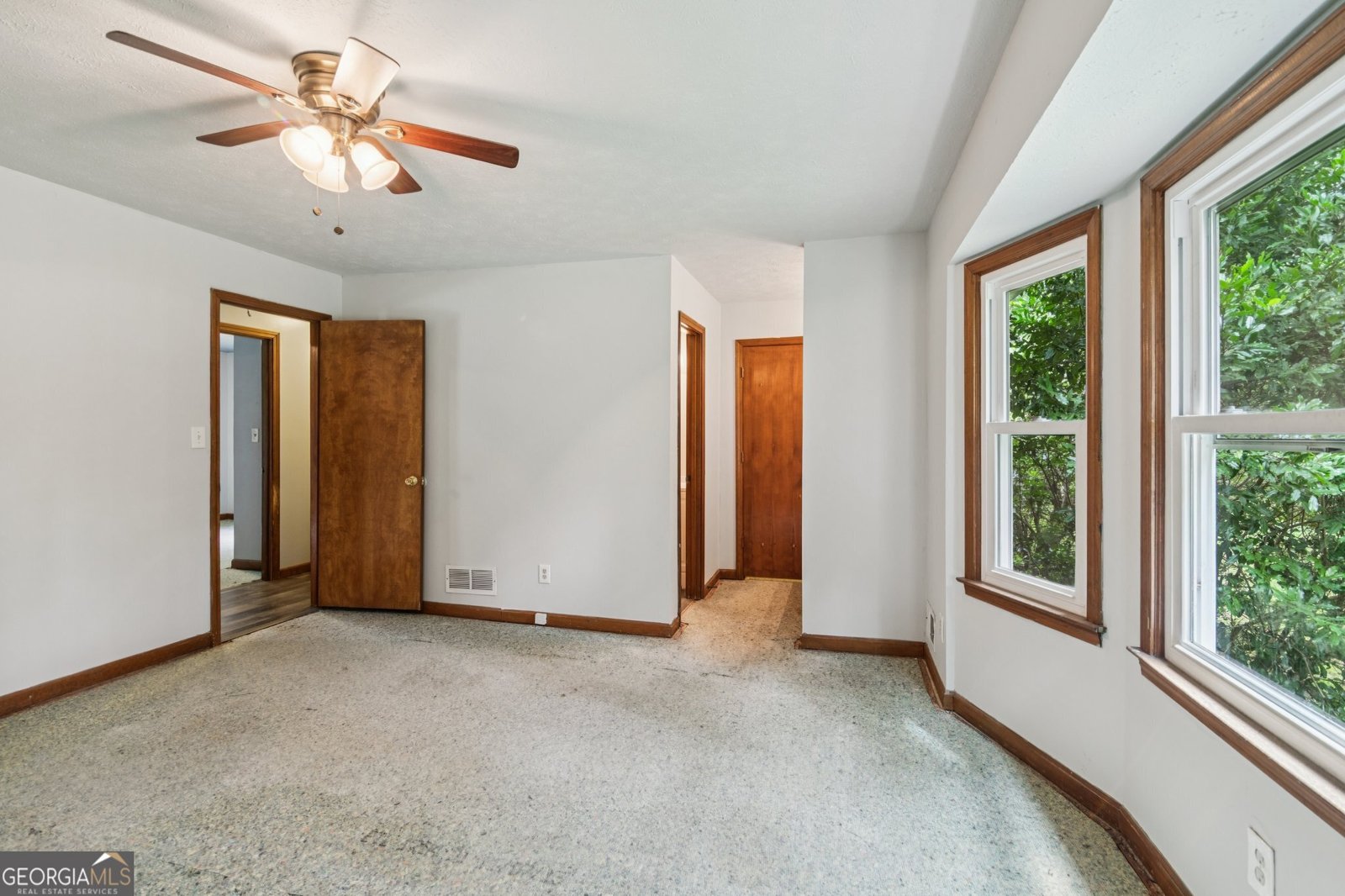 693 Deering Road Conyers - Photo 18