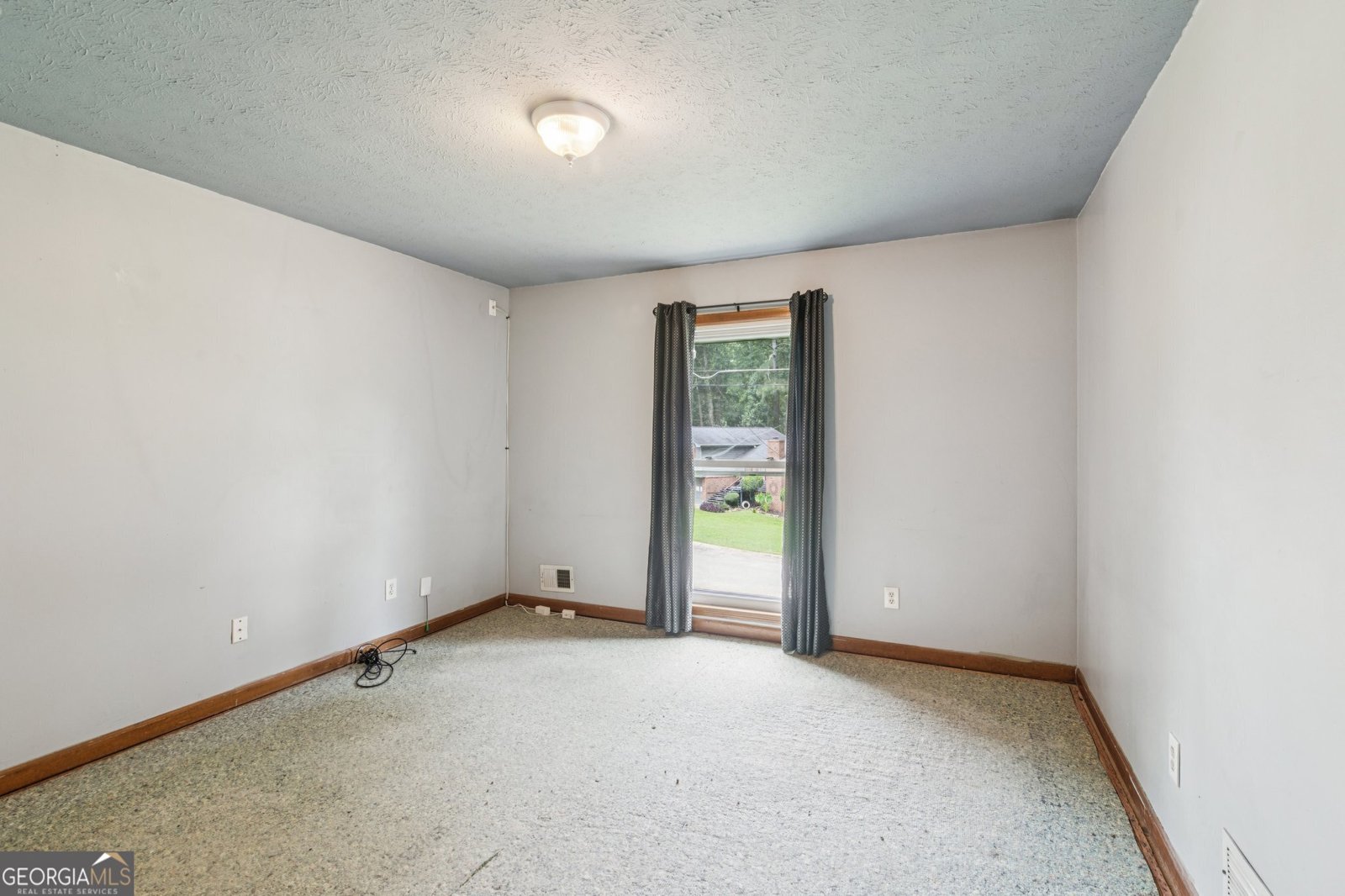 693 Deering Road Conyers - Photo 23