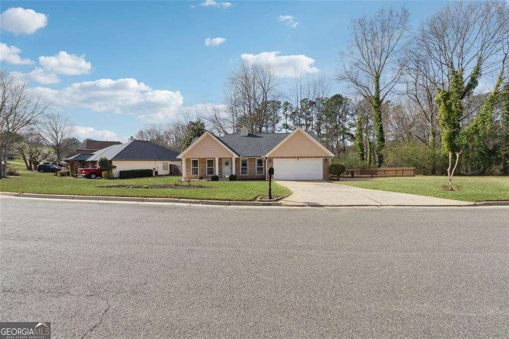 10600 Willow Meadow Circle Johns Creek - Photo 1