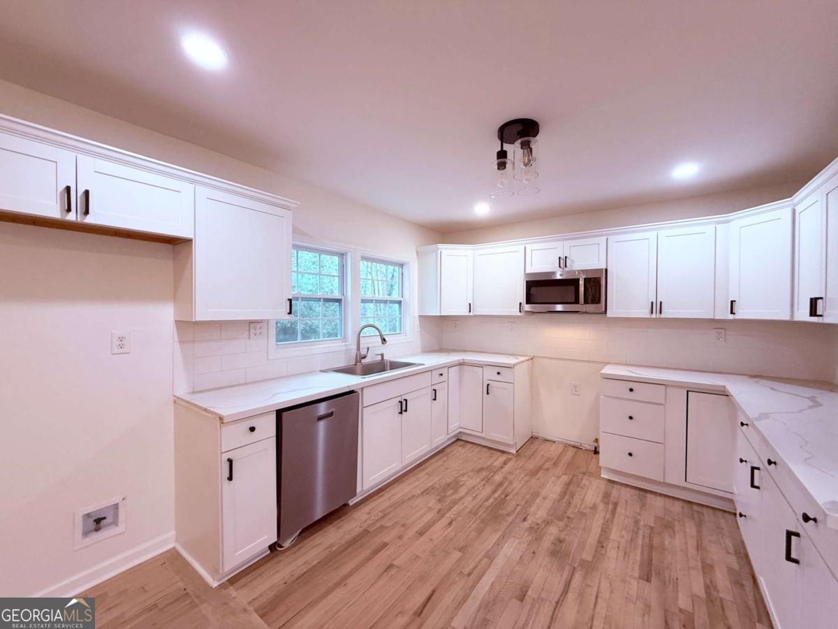 697 Farrar Court Decatur - Photo 7