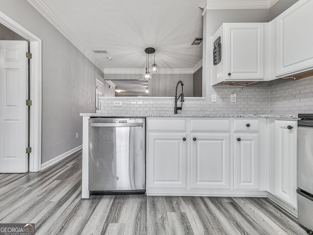 388 Weatherstone Place Alpharetta - Photo 13