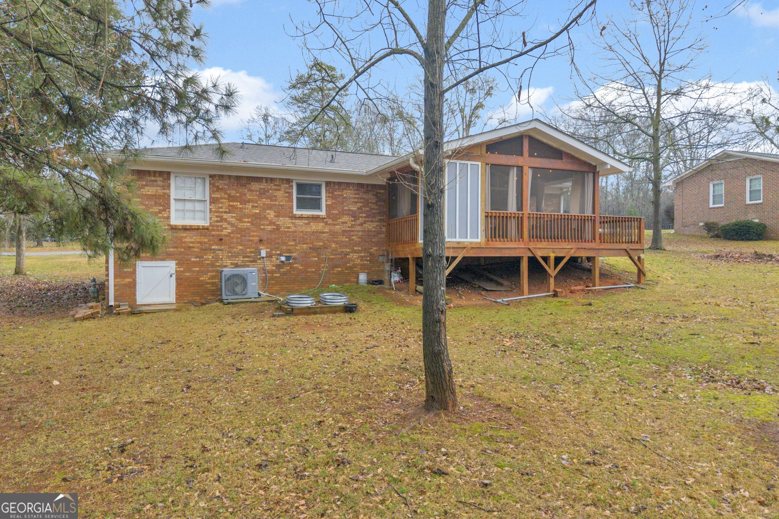 94 Hillcrest Street Commerce - Photo 12