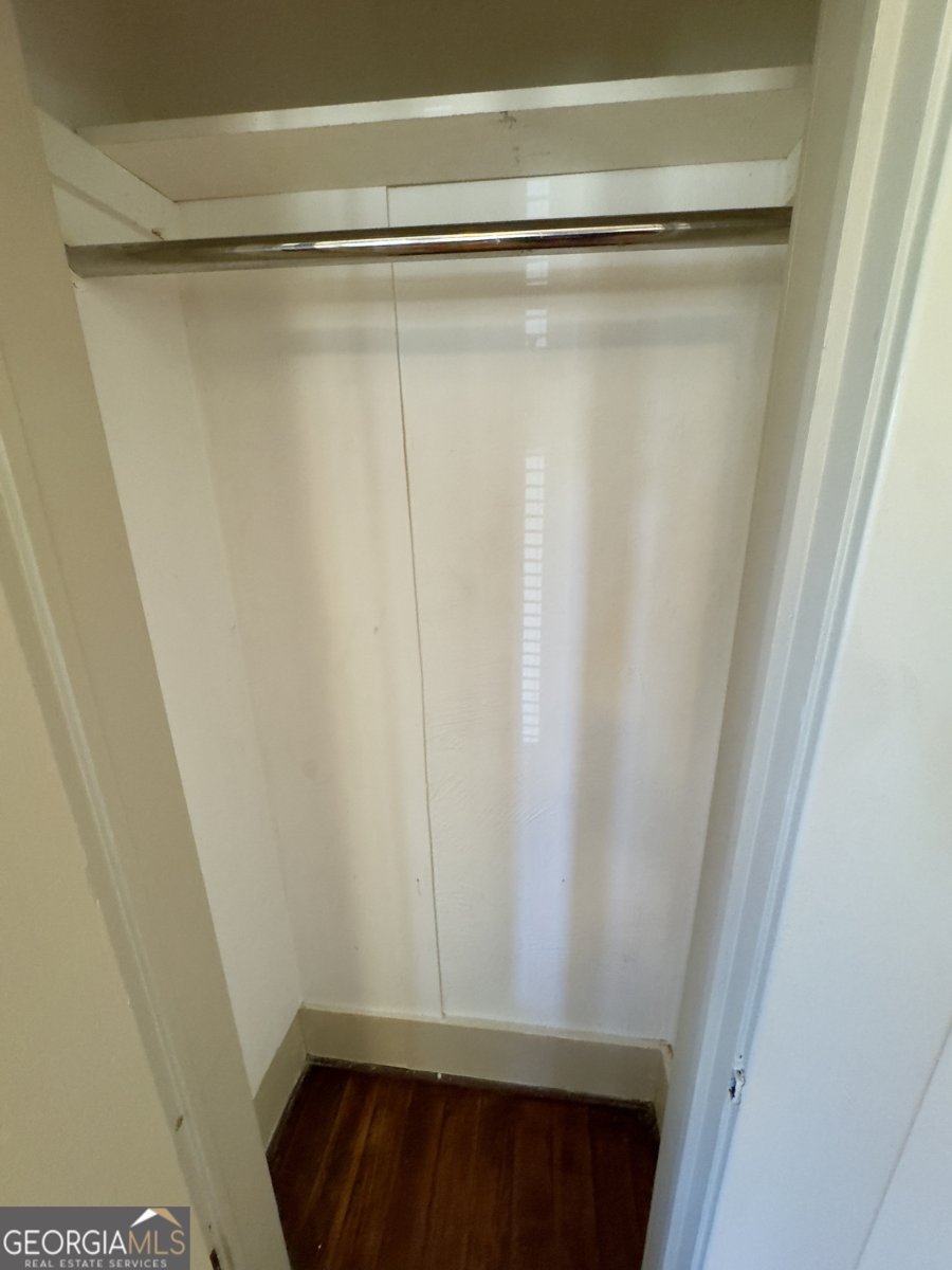 2482 Maple Street East Point - Photo 29