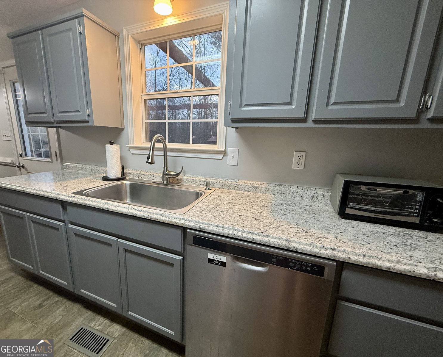 215 Seminary Ridge Griffin - Photo 13