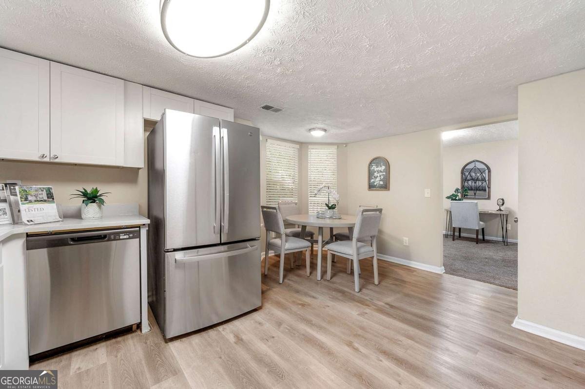 5570 Downs Way Lithonia - Photo 9