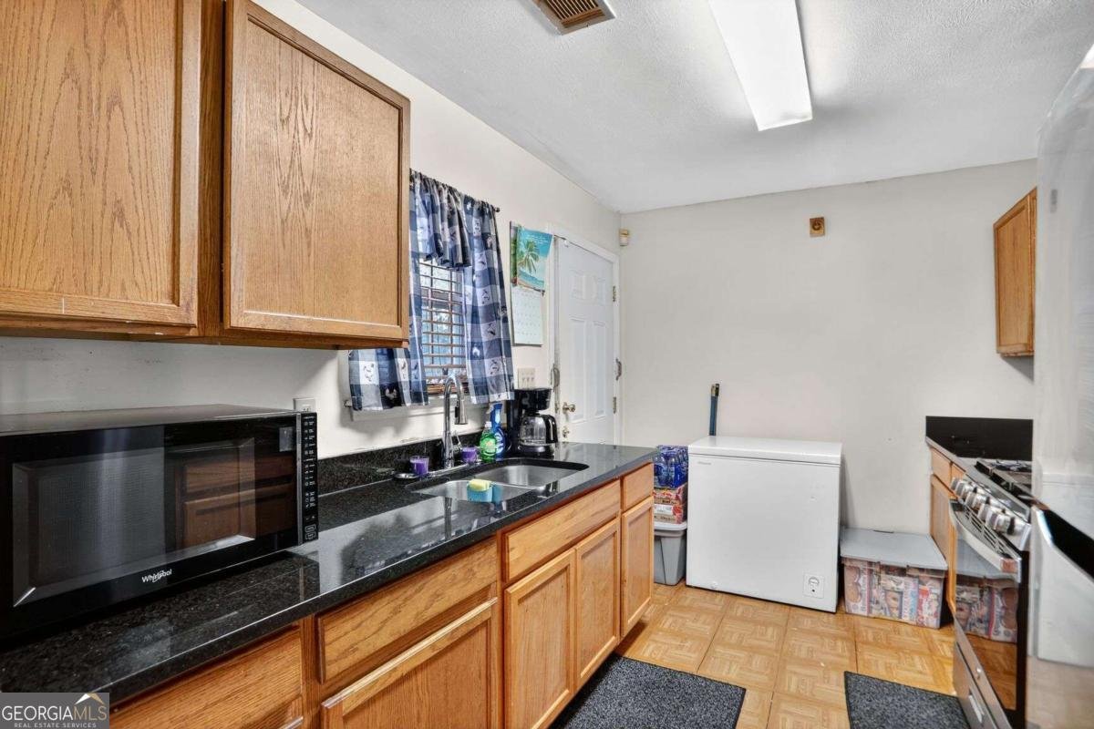 985 Farrington Place Atlanta - Photo 6