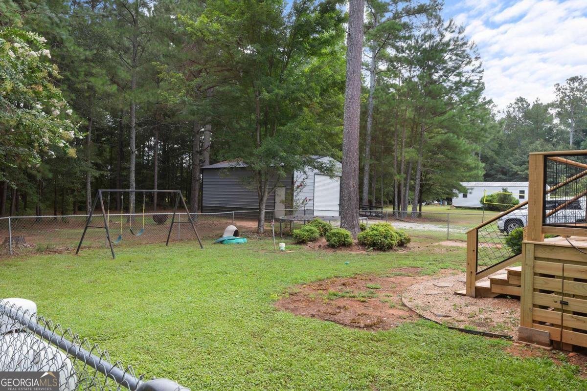 221 Creekside Drive Arnoldsville - Photo 6