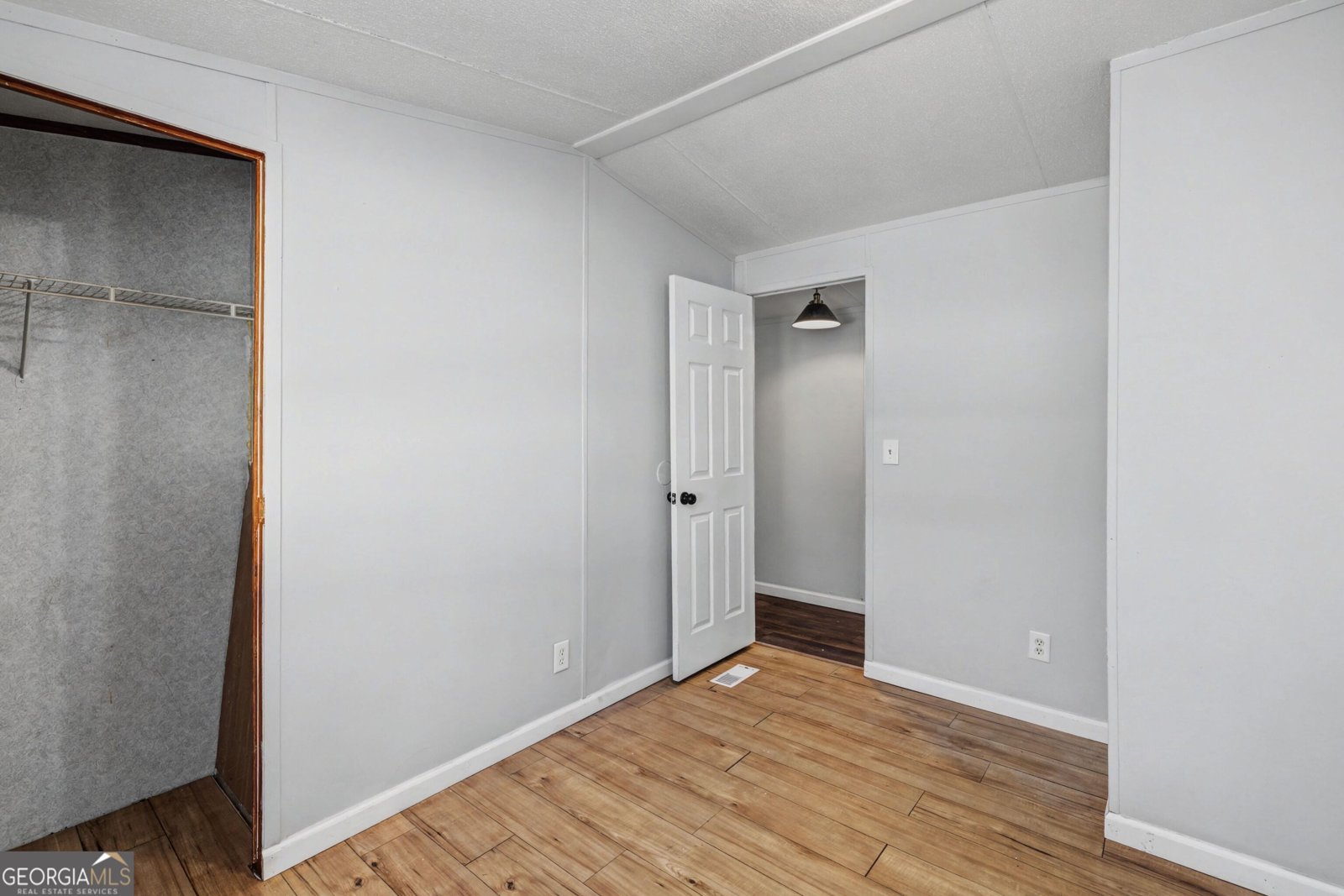 73 Lillian Circle Stockbridge - Photo 14