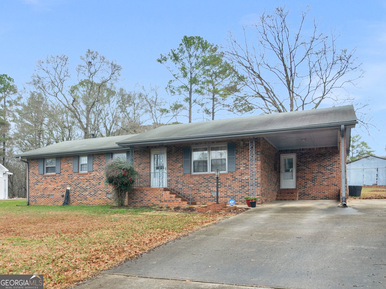 114 Woodcrest Drive Griffin - Photo 1