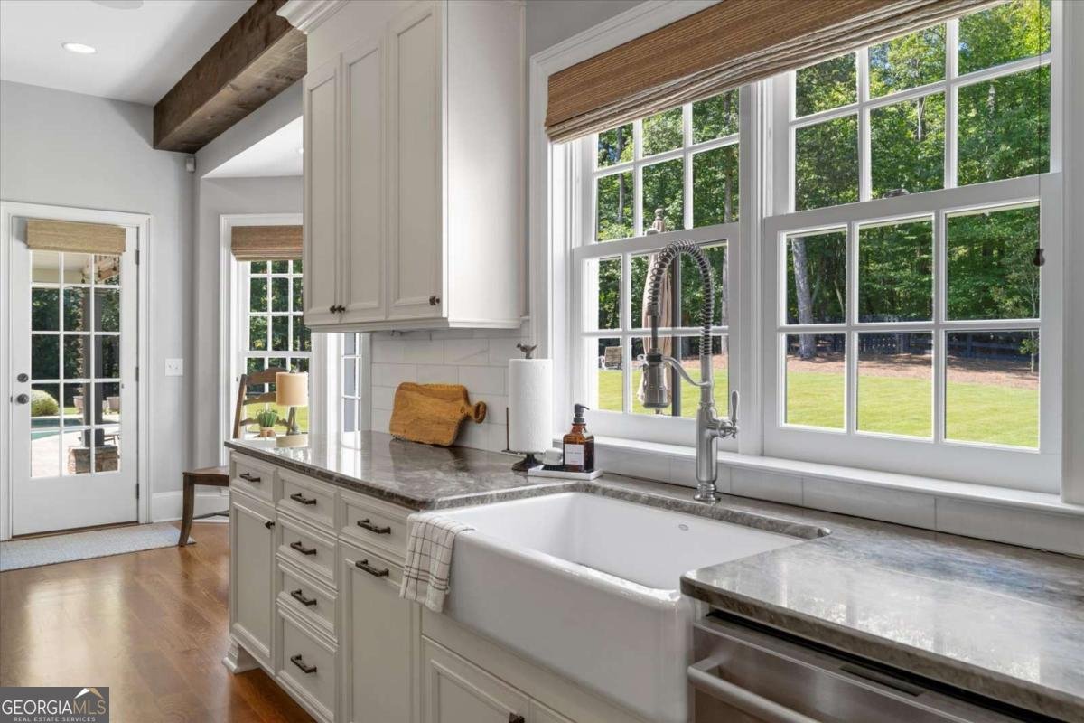 110 Manor Ridge Drive Woodstock - Photo 24