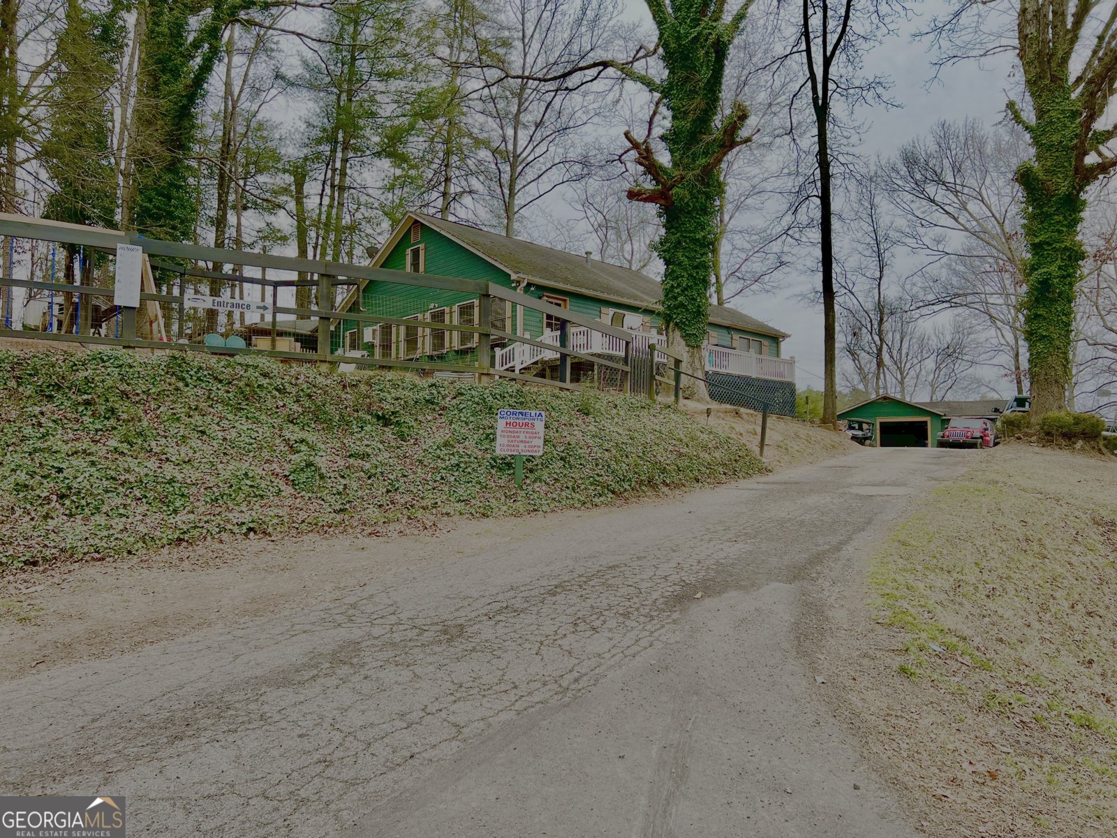 3402 Bc Grant Road Cornelia - Photo 1