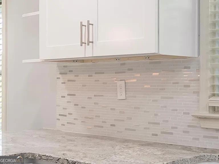 2077 Green Forrest Drive Decatur - Photo 12