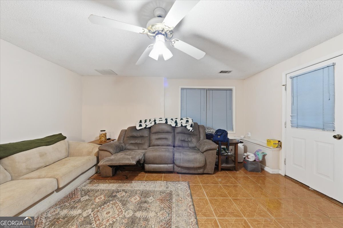 53 Overlook Heights Way Stockbridge - Photo 9