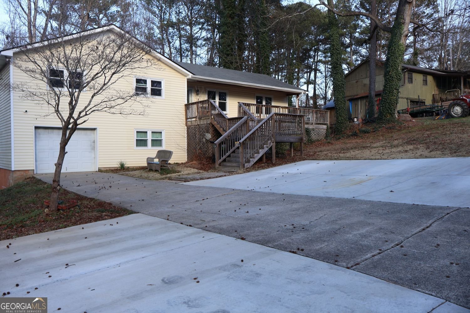 606 Echo Lane Woodstock - Photo 1