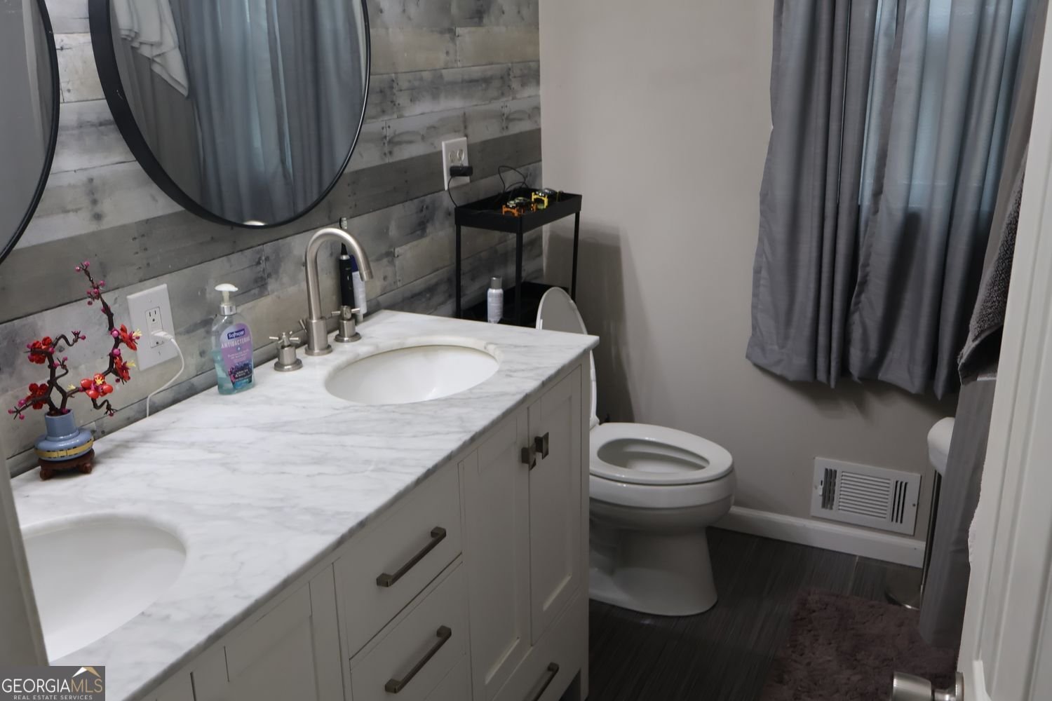 606 Echo Lane Woodstock - Photo 10