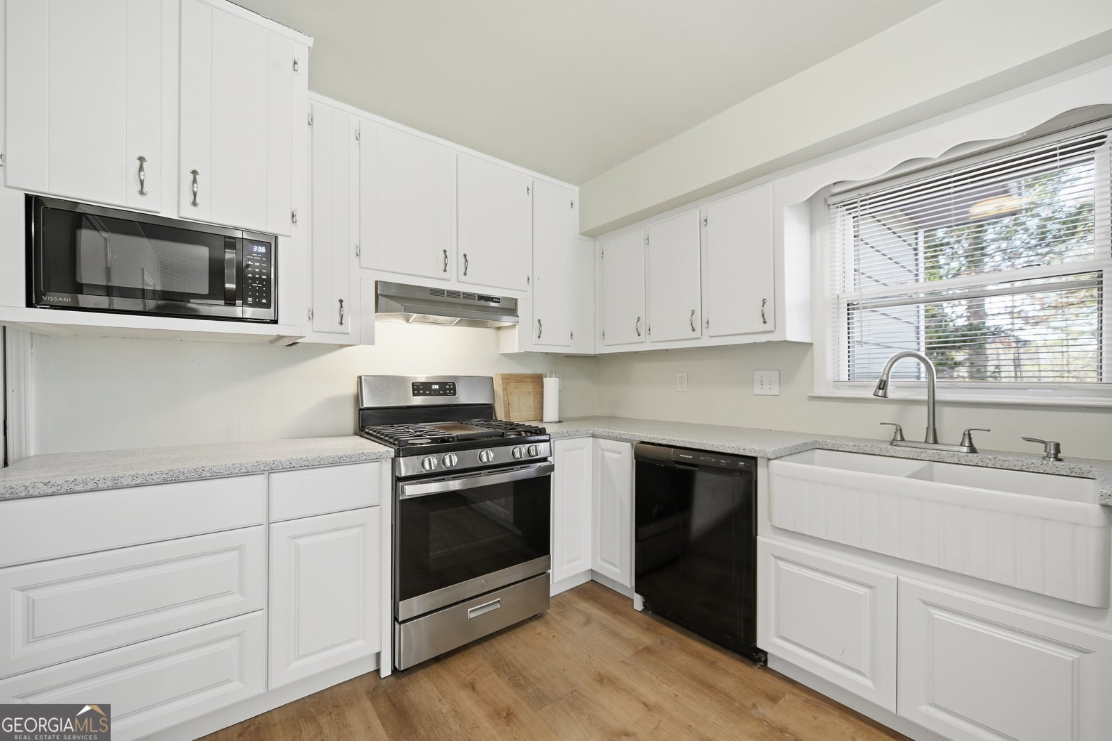 641 Field Cliff Drive Stone Mountain - Photo 13