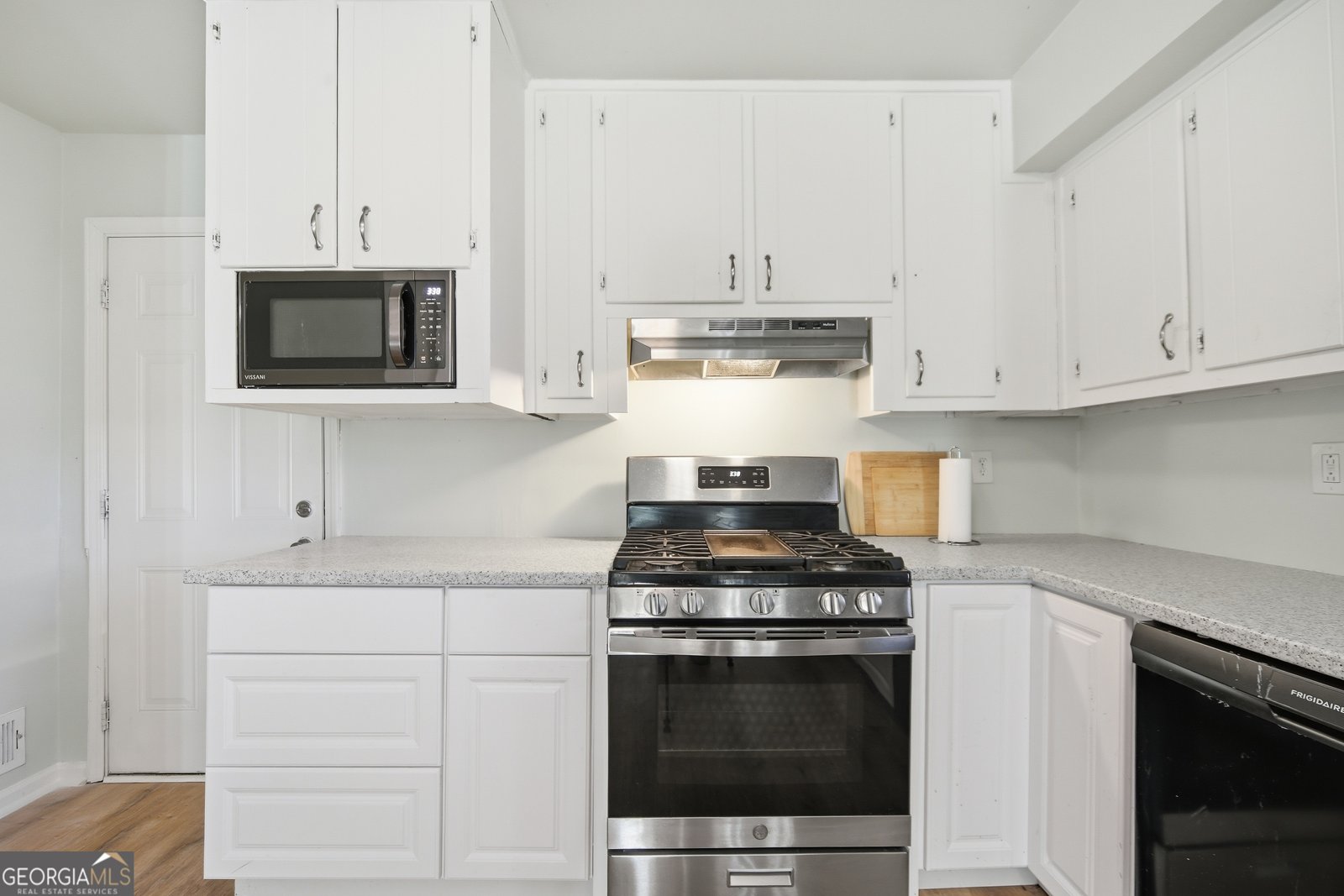 641 Field Cliff Drive Stone Mountain - Photo 16