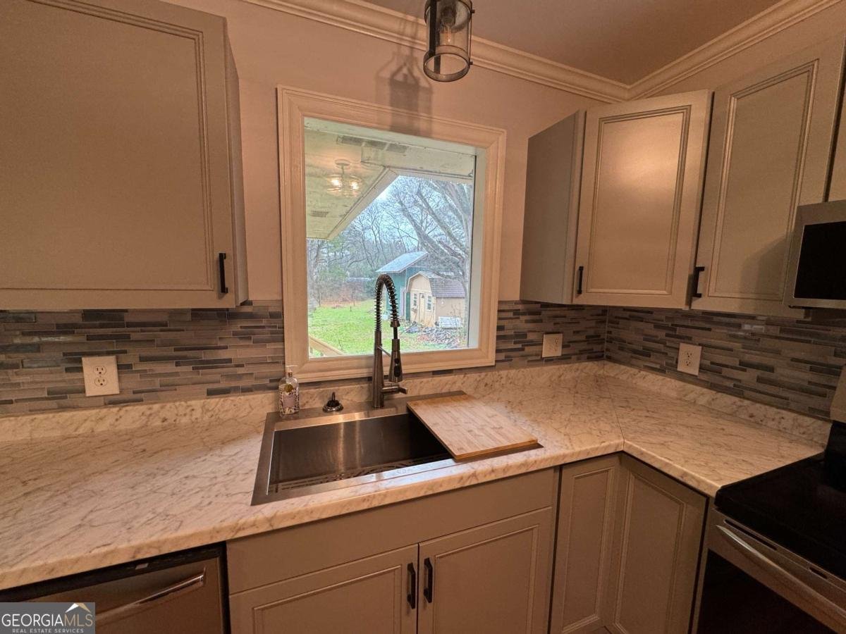 931 Jones Mill Road Cartersville - Photo 13