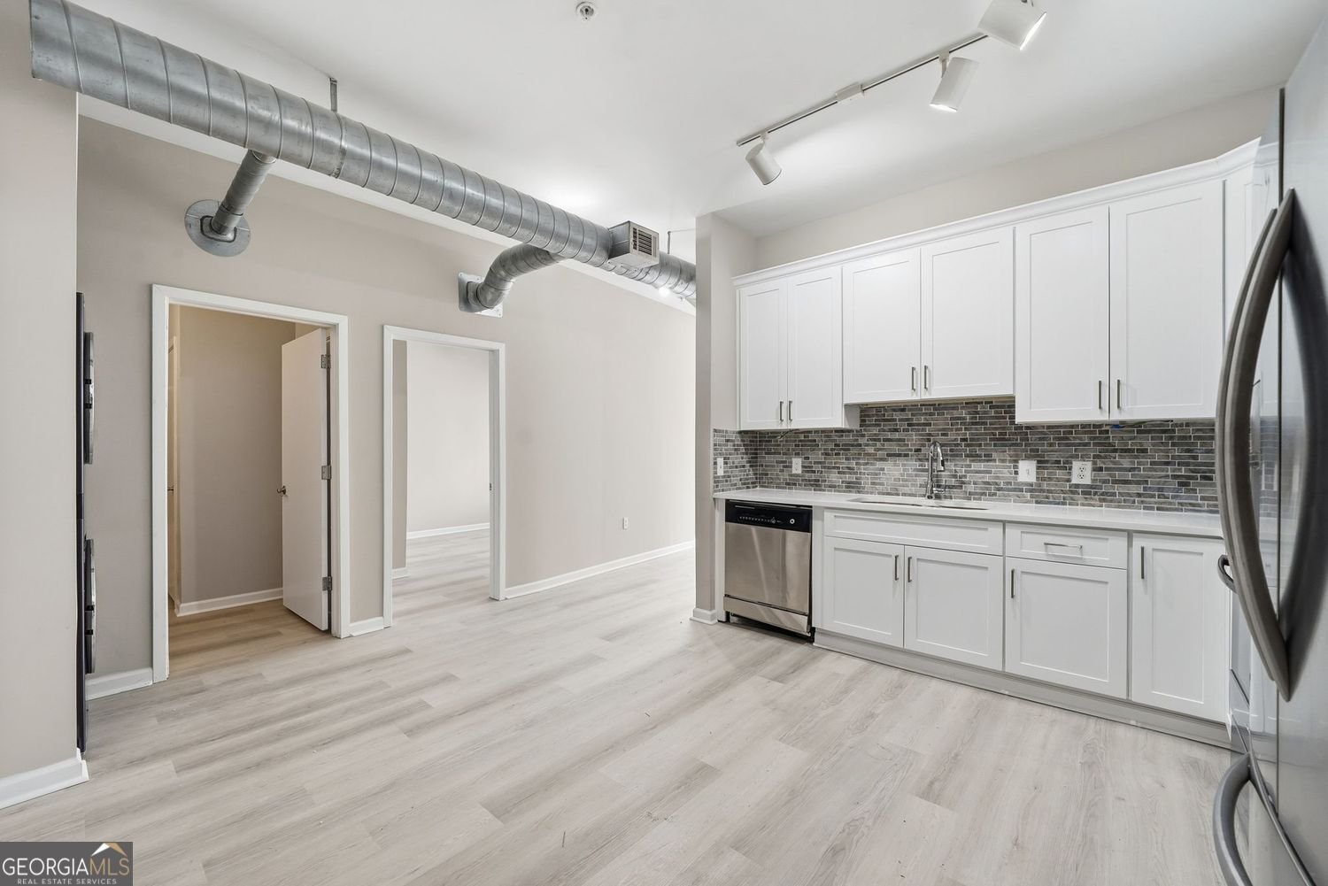 5300 Peachtree Road Atlanta - Photo 12