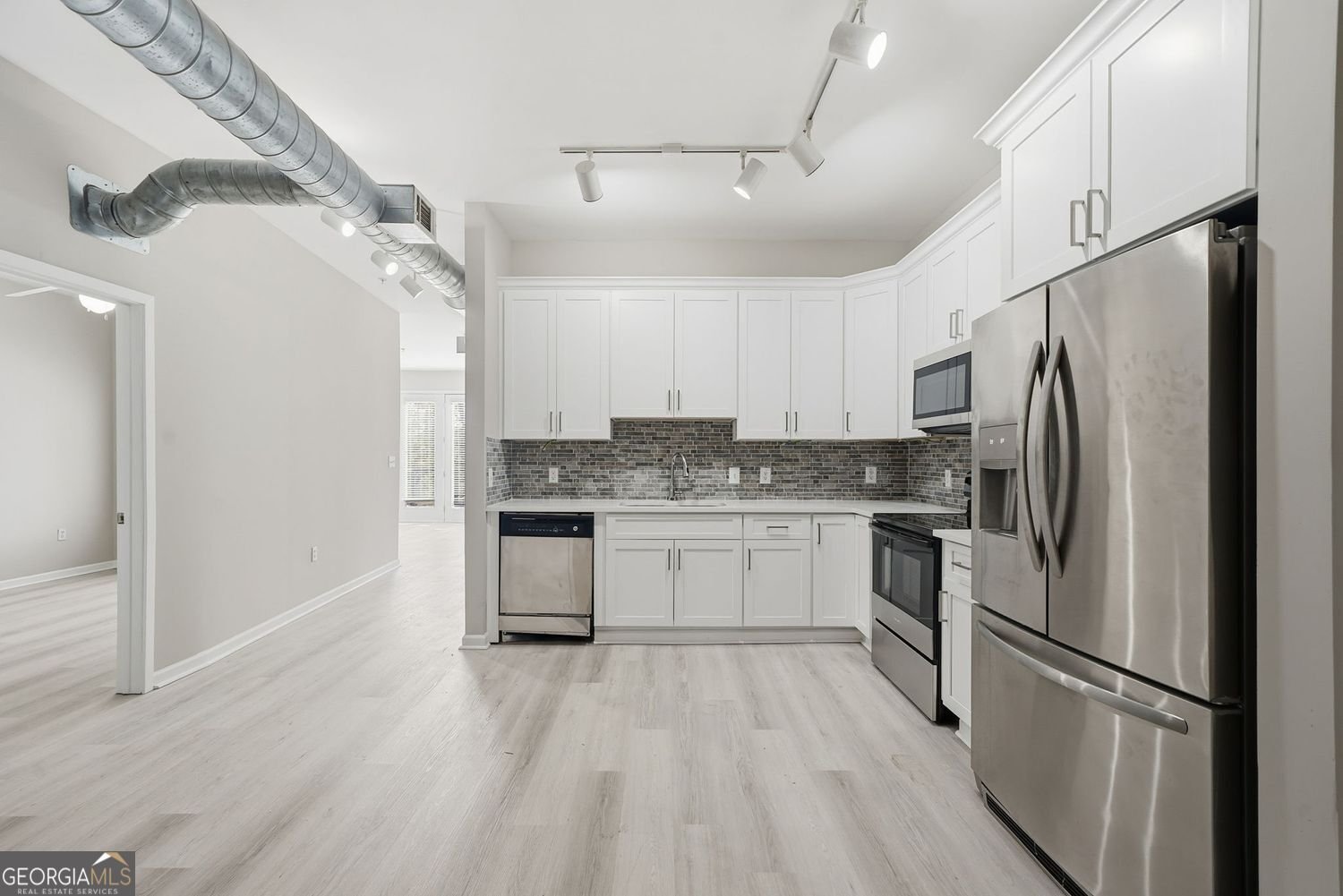 5300 Peachtree Road Atlanta - Photo 9