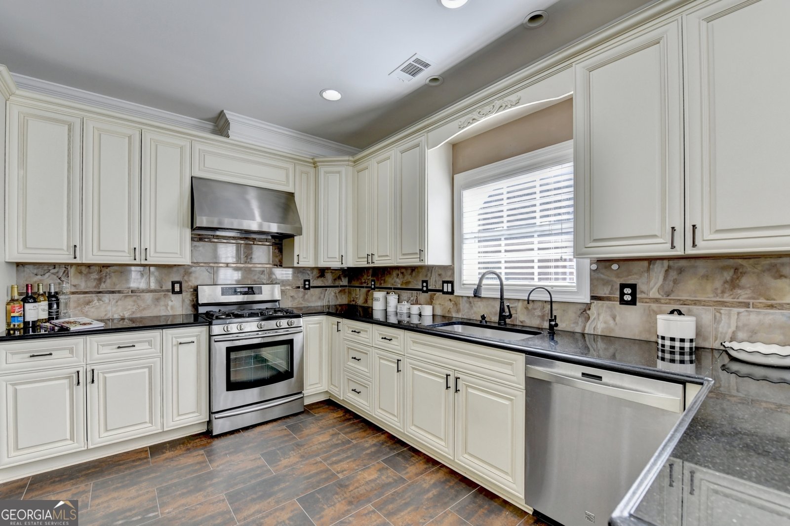 2470 Gramercy Park Circle Duluth - Photo 26