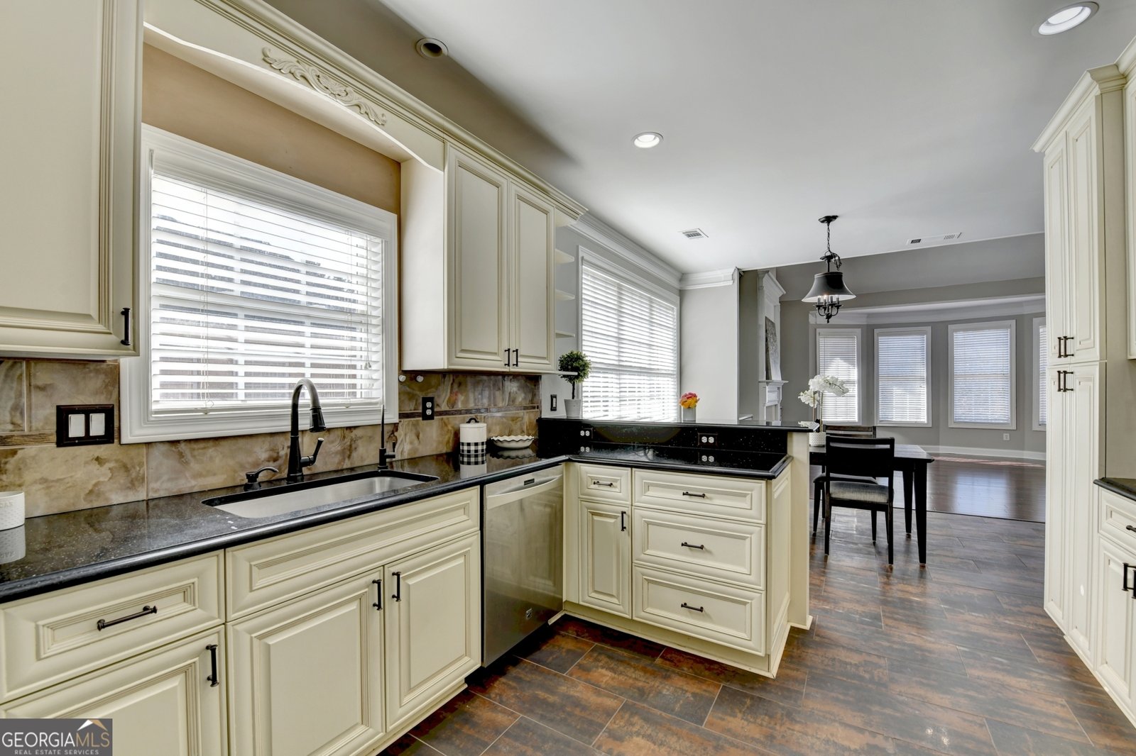 2470 Gramercy Park Circle Duluth - Photo 29