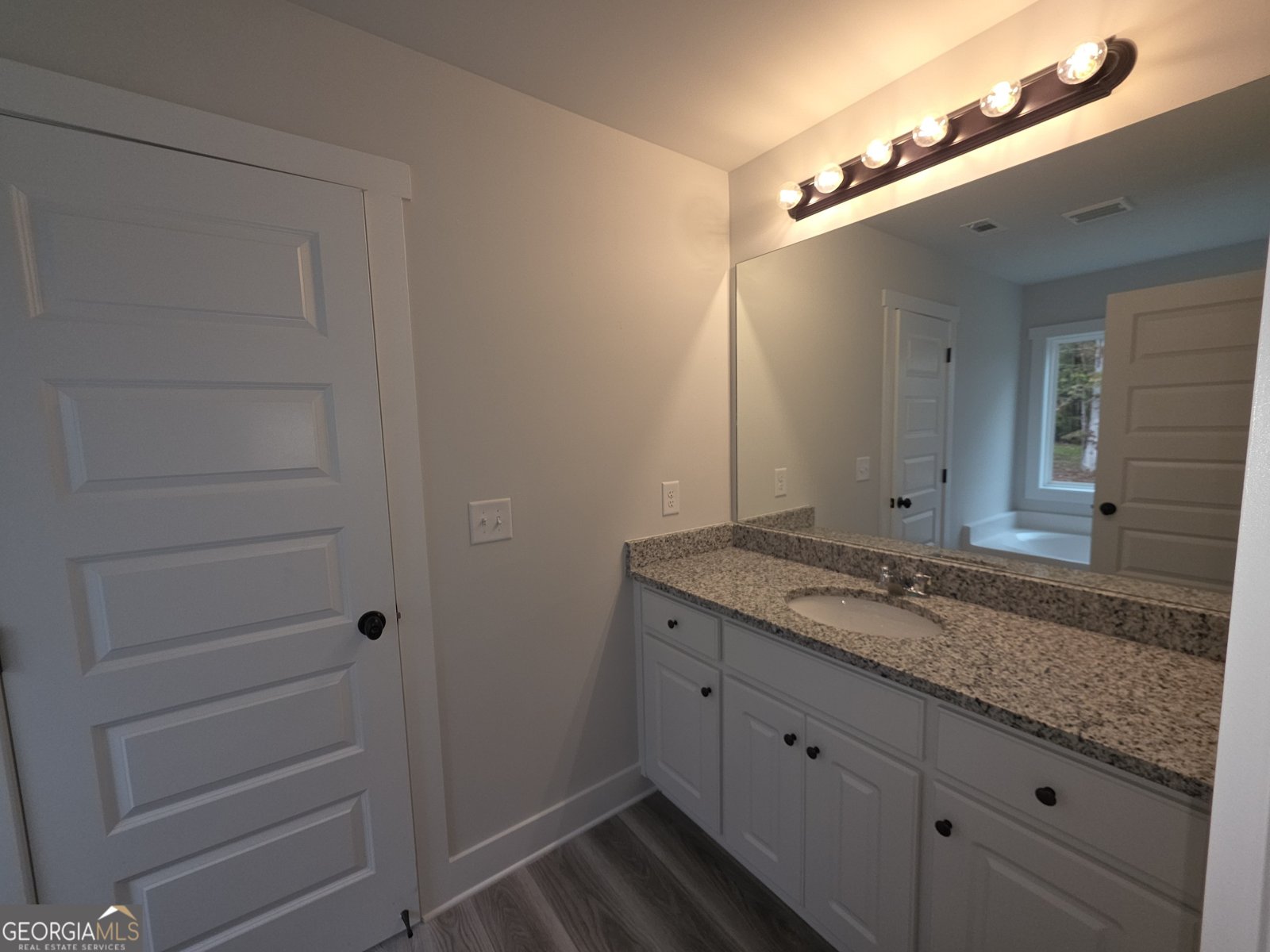 102 Armstrong Mansfield - Photo 14