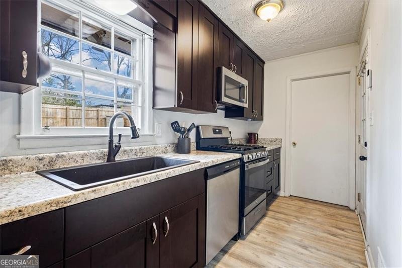 1590 Debbie Drive Mableton - Photo 11