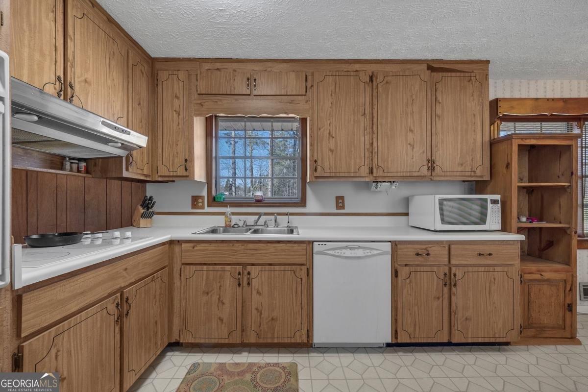 2075 Pinevale Drive Marietta - Photo 11