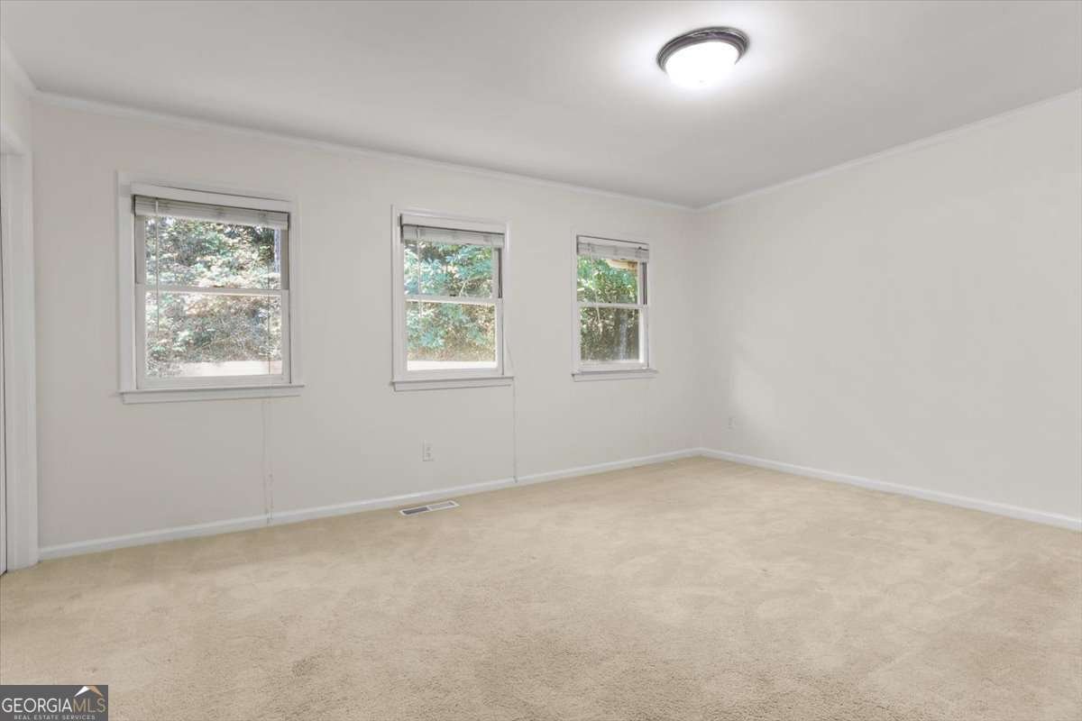 232 Peachtree Hollow Court Sandy Springs - Photo 27