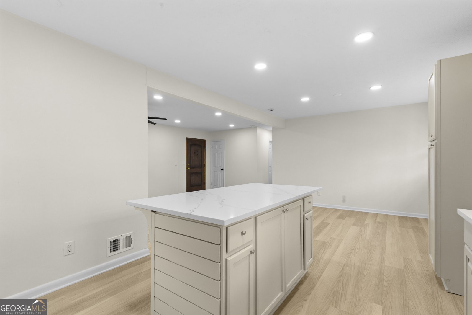 2347 Greenway Drive Decatur - Photo 13